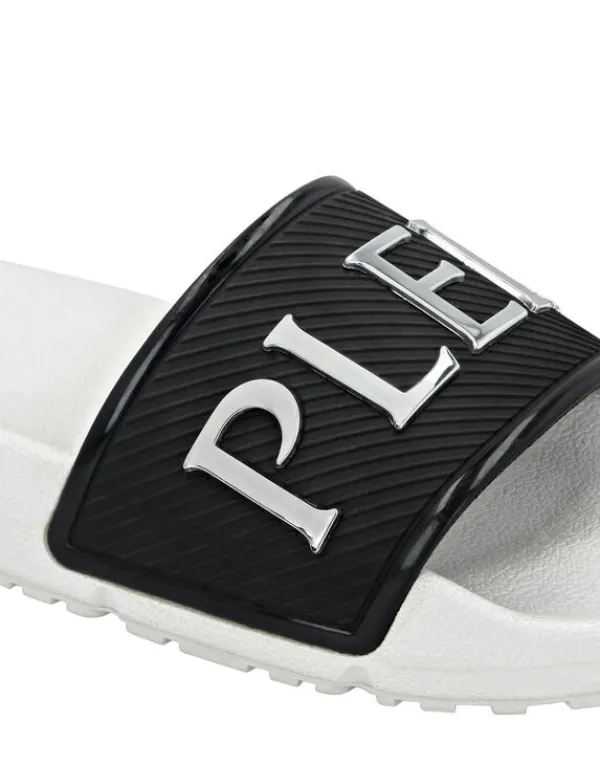 slides_3.webp Philipp Plein Slides Online